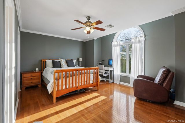 102 Leif Boulevard, Congers, NY 10920