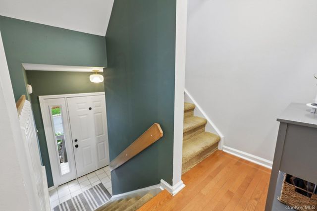 102 Leif Boulevard, Congers, NY 10920