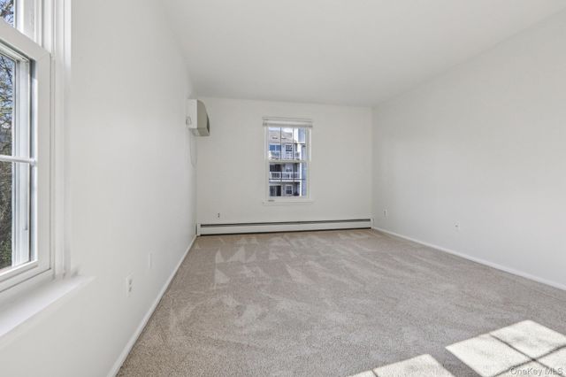 1 Lexington Hill 5, Harriman, NY 10926