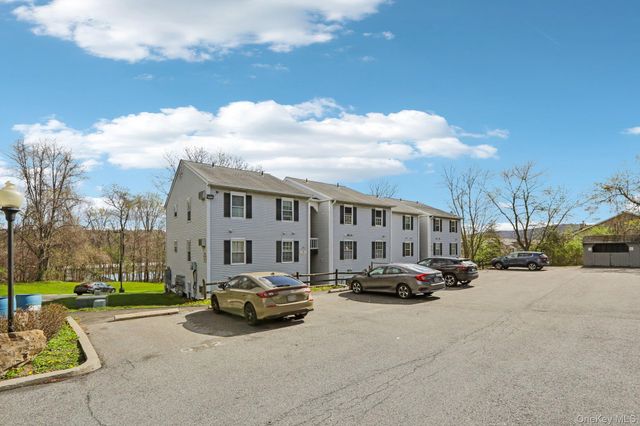 1 Lexington Hill 5, Harriman, NY 10926