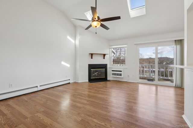 1 Lexington Hill 5, Harriman, NY 10926