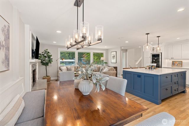 14205 119th Avenue NE, Kirkland, WA 98034