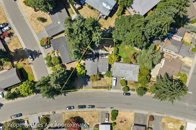 14205 119th Avenue NE, Kirkland, WA 98034