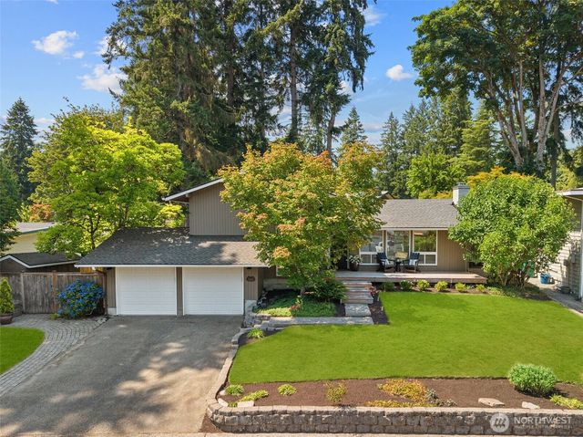 14205 119th Avenue NE, Kirkland, WA 98034