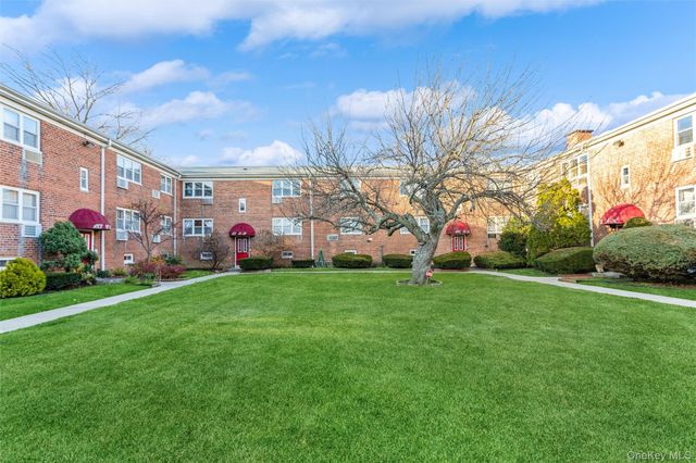 183 Drake Avenue 2E, New Rochelle, NY 10805