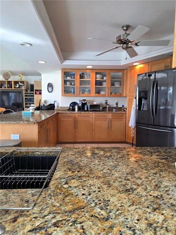 1926 SE 10th PL, Cape Coral, FL 33990