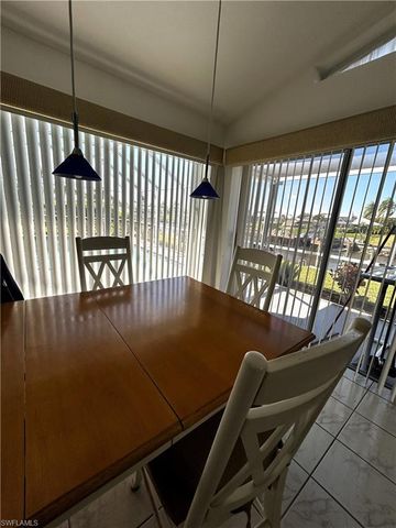 1926 SE 10th PL, Cape Coral, FL 33990