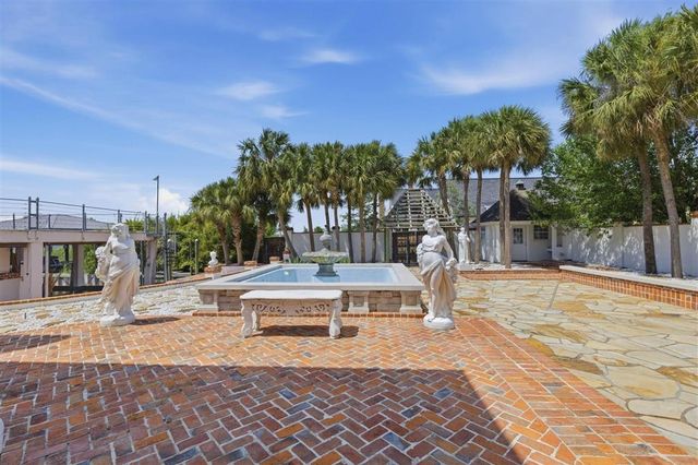 2034 Charvais Street, Lake Charles, LA 70601
