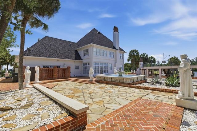 2034 Charvais Street, Lake Charles, LA 70601
