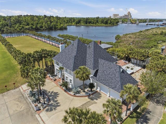 2034 Charvais Street, Lake Charles, LA 70601