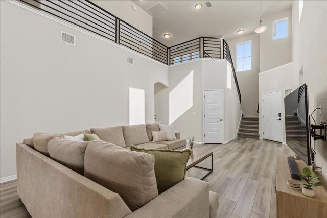 11204 El Capitan DR, Austin, TX 78747