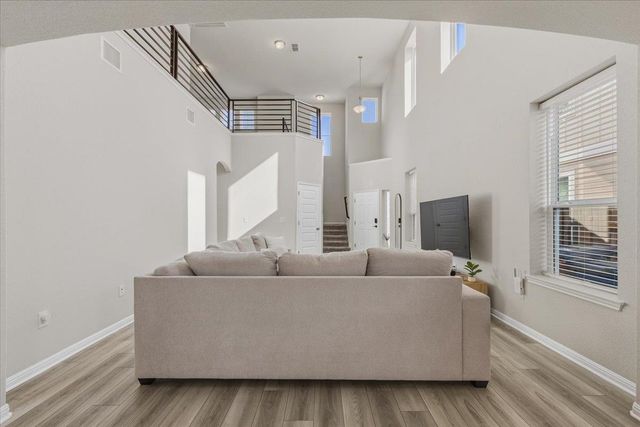 11204 El Capitan DR, Austin, TX 78747