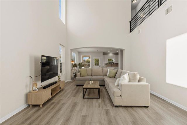 11204 El Capitan DR, Austin, TX 78747