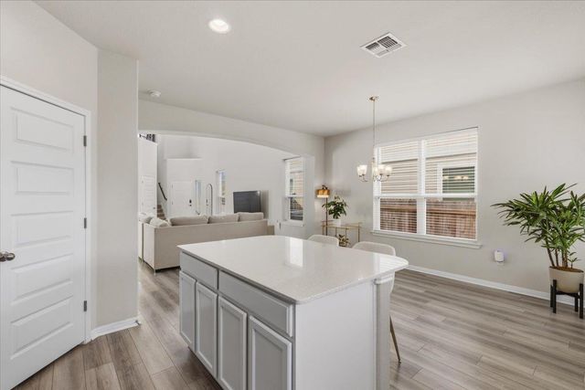 11204 El Capitan DR, Austin, TX 78747