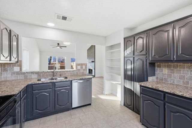 4113 Newton Street, The Colony, TX 75056