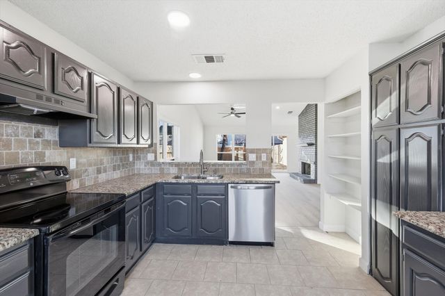 4113 Newton Street, The Colony, TX 75056