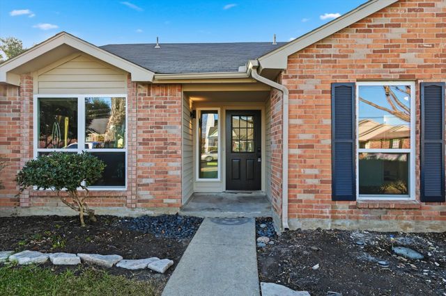 4113 Newton Street, The Colony, TX 75056