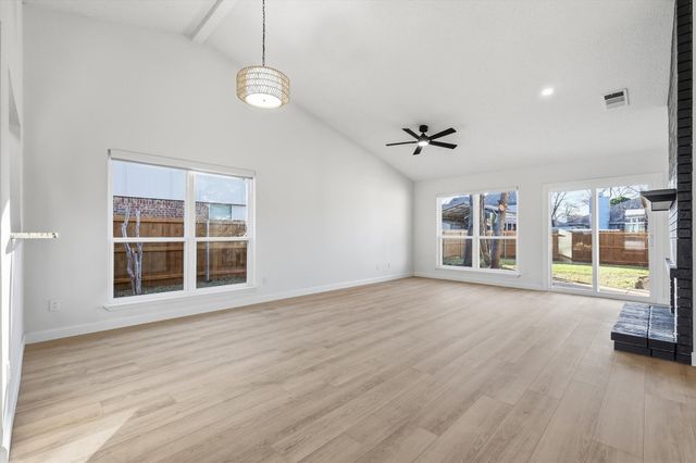 4113 Newton Street, The Colony, TX 75056