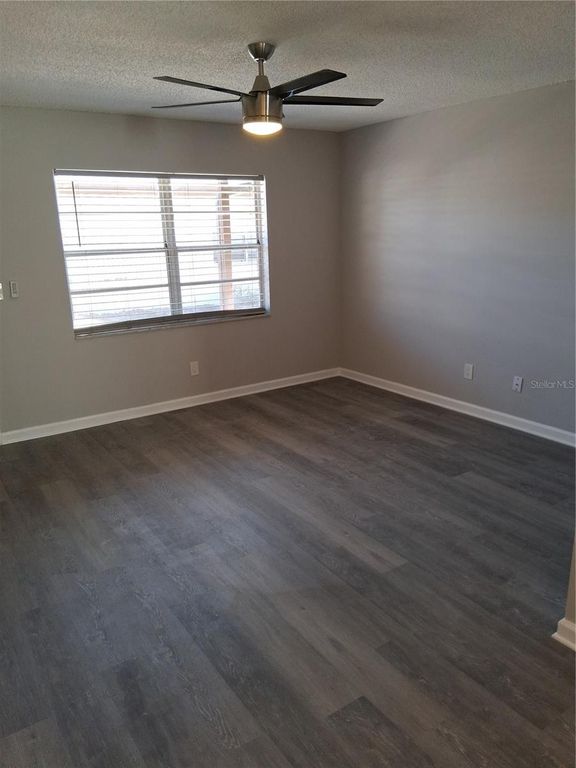 Image 8 of property listing at 24862 US HIGHWAY 19 N 1902, Clearwater, FL 33763