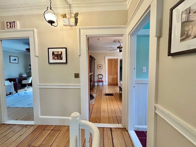 946 Route 6a, Dennis, MA 02638