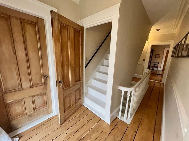 946 Route 6a, Dennis, MA 02638