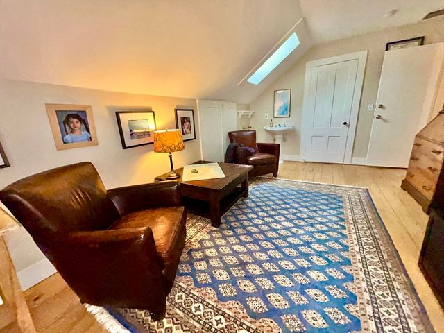 946 Route 6a, Dennis, MA 02638