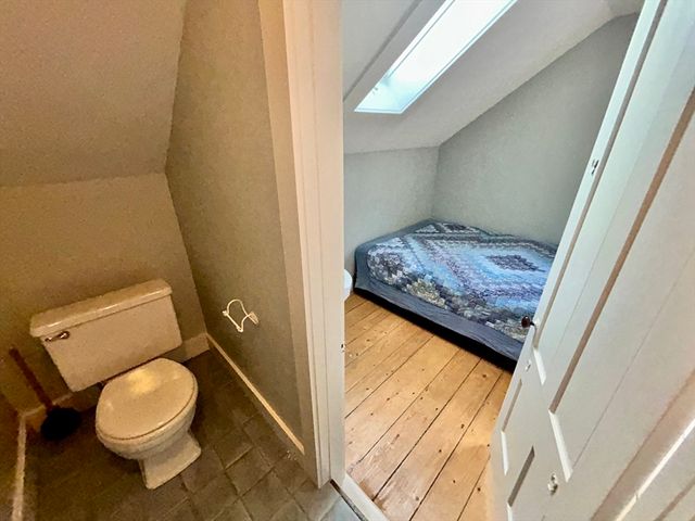 946 Route 6a, Dennis, MA 02638