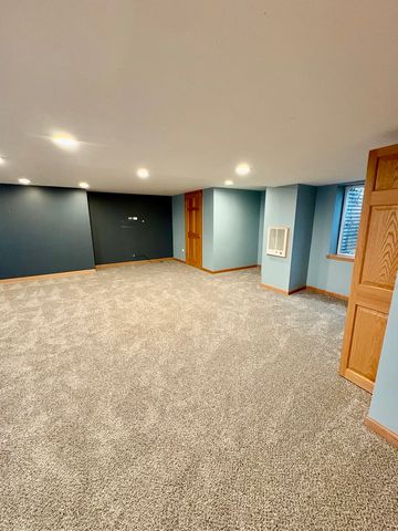 30 Beaconsfield Court 30, Lincolnshire, IL 60069