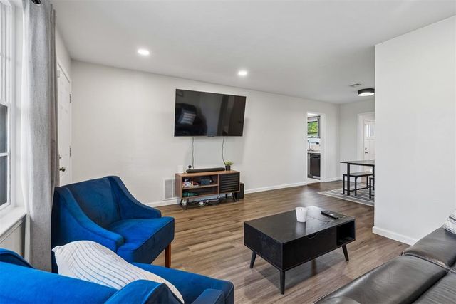 245 E Kerr Drive, Oklahoma City, OK 73110