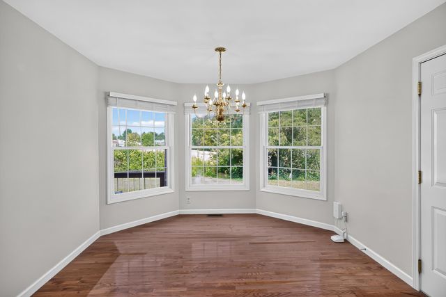 1050 Burnell Drive, Berea, KY 40403