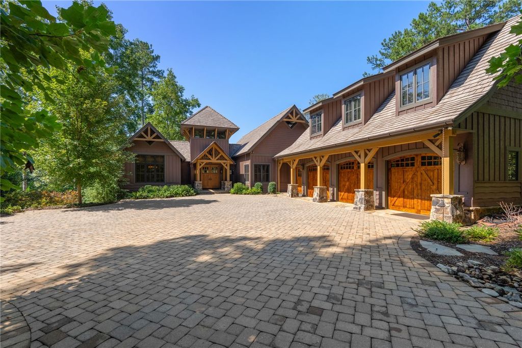 303 Crooked Rock Lane, Sunset, SC 29685