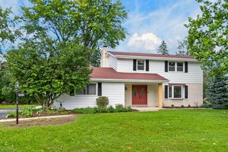 21300 Astolat DRIVE, Brookfield, WI 53045