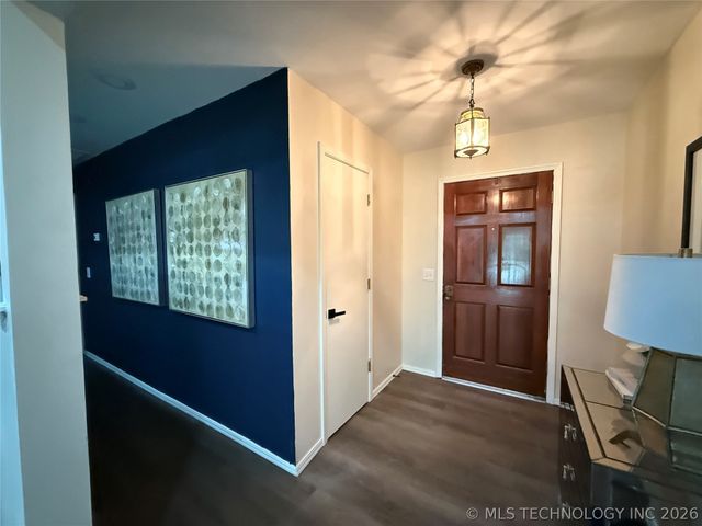 2604 W Broadway Street, Broken Arrow, OK 74012