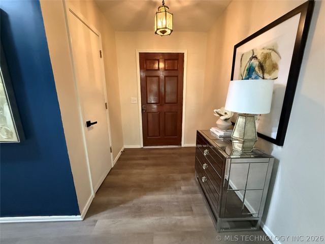 2604 W Broadway Street, Broken Arrow, OK 74012