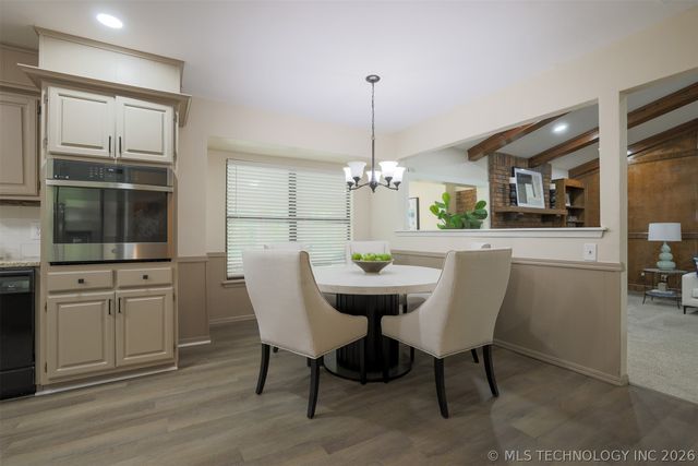 2604 W Broadway Street, Broken Arrow, OK 74012