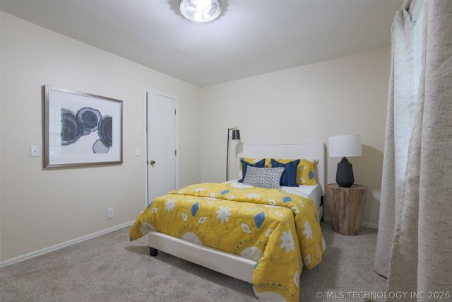 2604 W Broadway Street, Broken Arrow, OK 74012