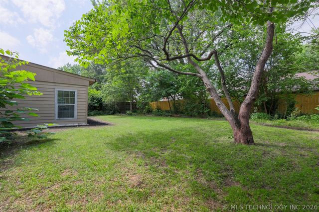 2604 W Broadway Street, Broken Arrow, OK 74012