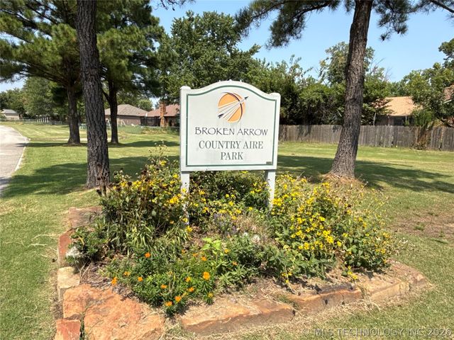 2604 W Broadway Street, Broken Arrow, OK 74012