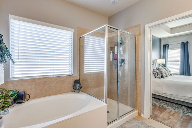 5124 Meadow Lane, Krum, TX 76249