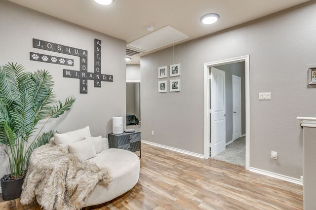 5124 Meadow Lane, Krum, TX 76249