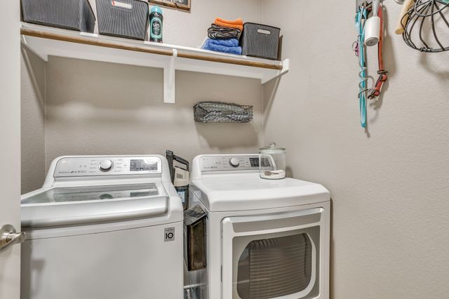 5124 Meadow Lane, Krum, TX 76249