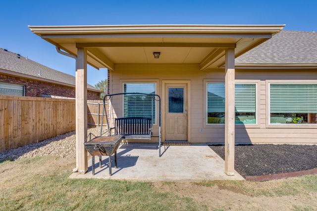 5124 Meadow Lane, Krum, TX 76249