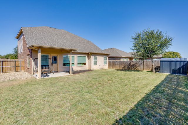 5124 Meadow Lane, Krum, TX 76249