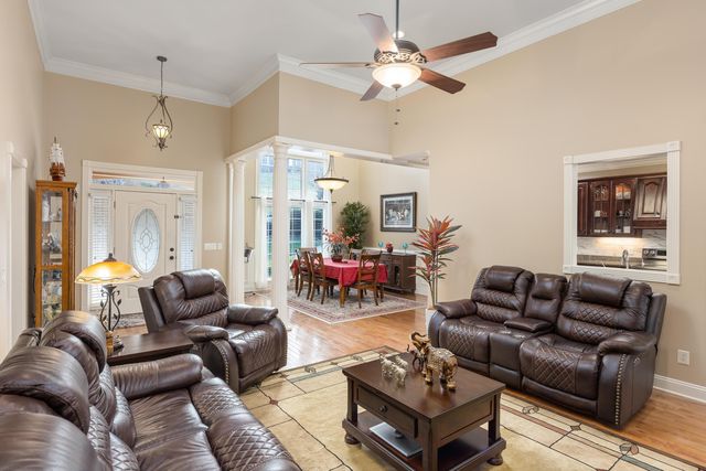 1953 Ridge Point Drive NW, Cleveland, TN 37311