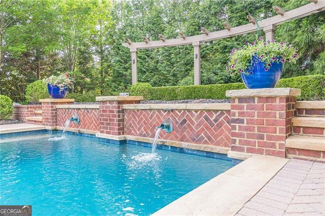 2010 Caladium Way, Roswell, GA 30075