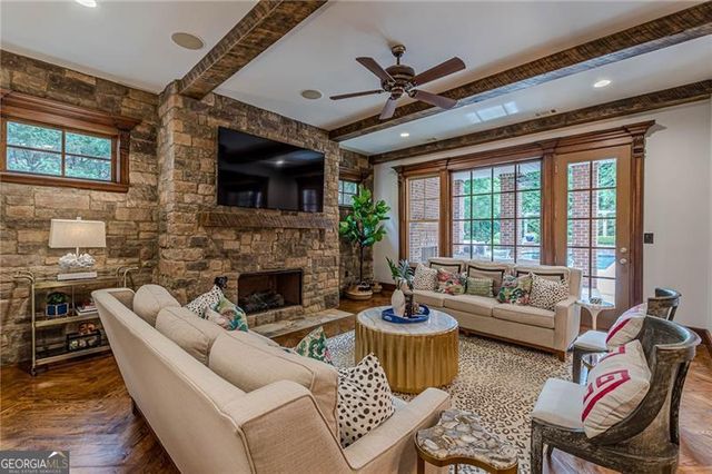 2010 Caladium Way, Roswell, GA 30075