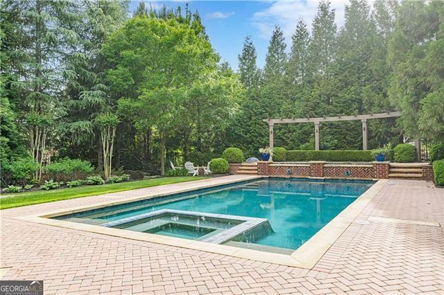 2010 Caladium Way, Roswell, GA 30075