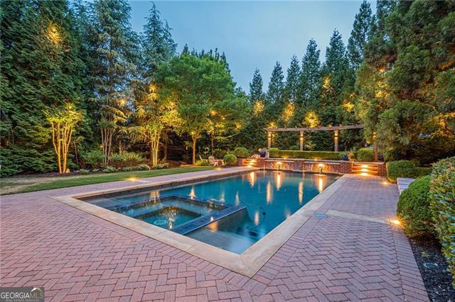2010 Caladium Way, Roswell, GA 30075