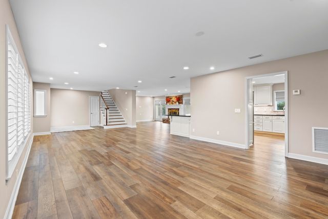 200 Hollis Avenue, Panama City, FL 32401