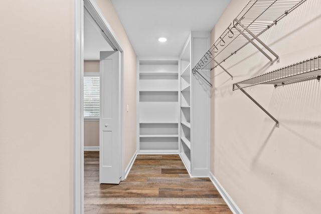 200 Hollis Avenue, Panama City, FL 32401